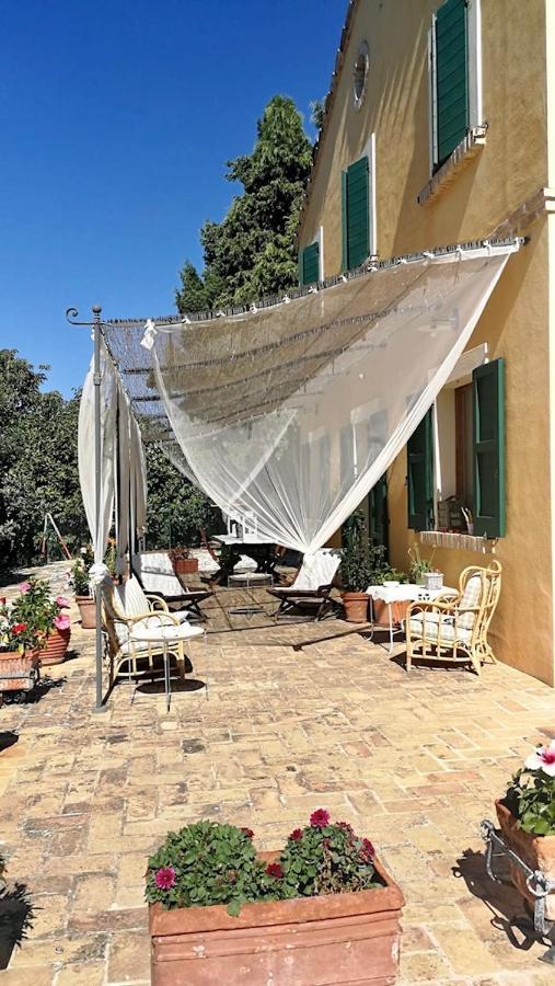 B&B Santa Caterina Acquaviva Picena Bagian luar foto